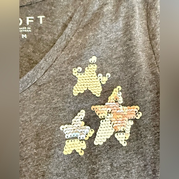 LOFT Women’s ' Short Sleeve Tees - Black, Purple, and Blush - Picture 6 of 6